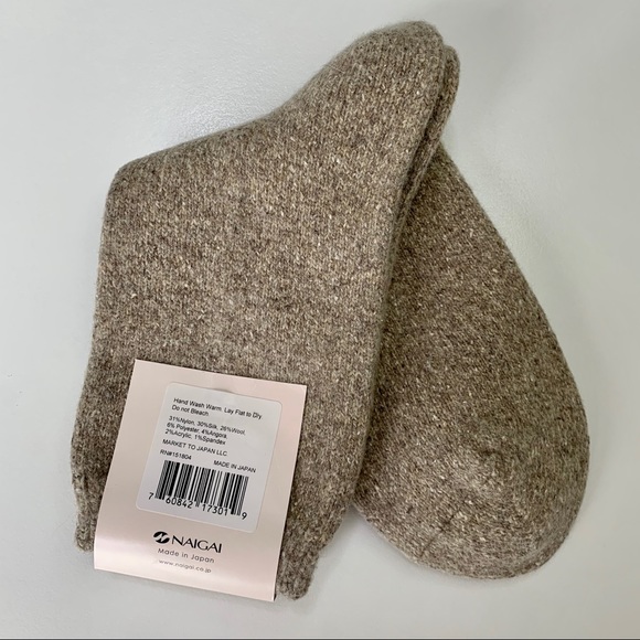 2/$30 - NWT Naigai Crew Socks - Made in Japan - Picture 6 of 9